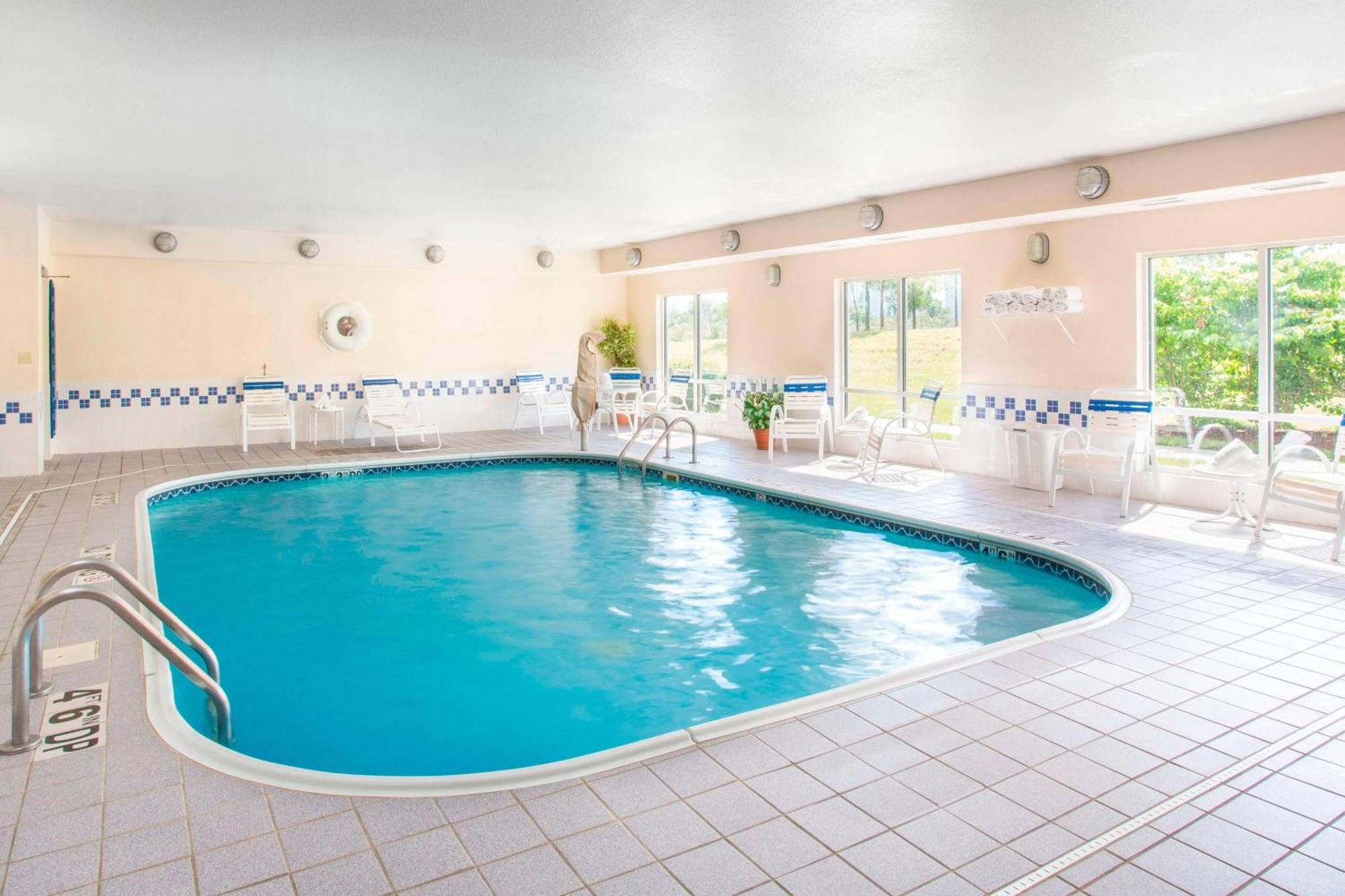 Fairfield Inn Middletown Monroe Extérieur photo